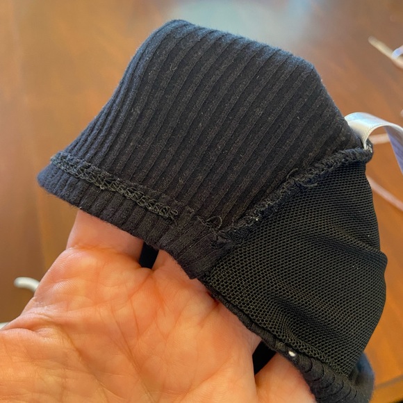 Urban Outfitters Black Ribbed Cutout Crop Tank size XS - Picture 6 of 10